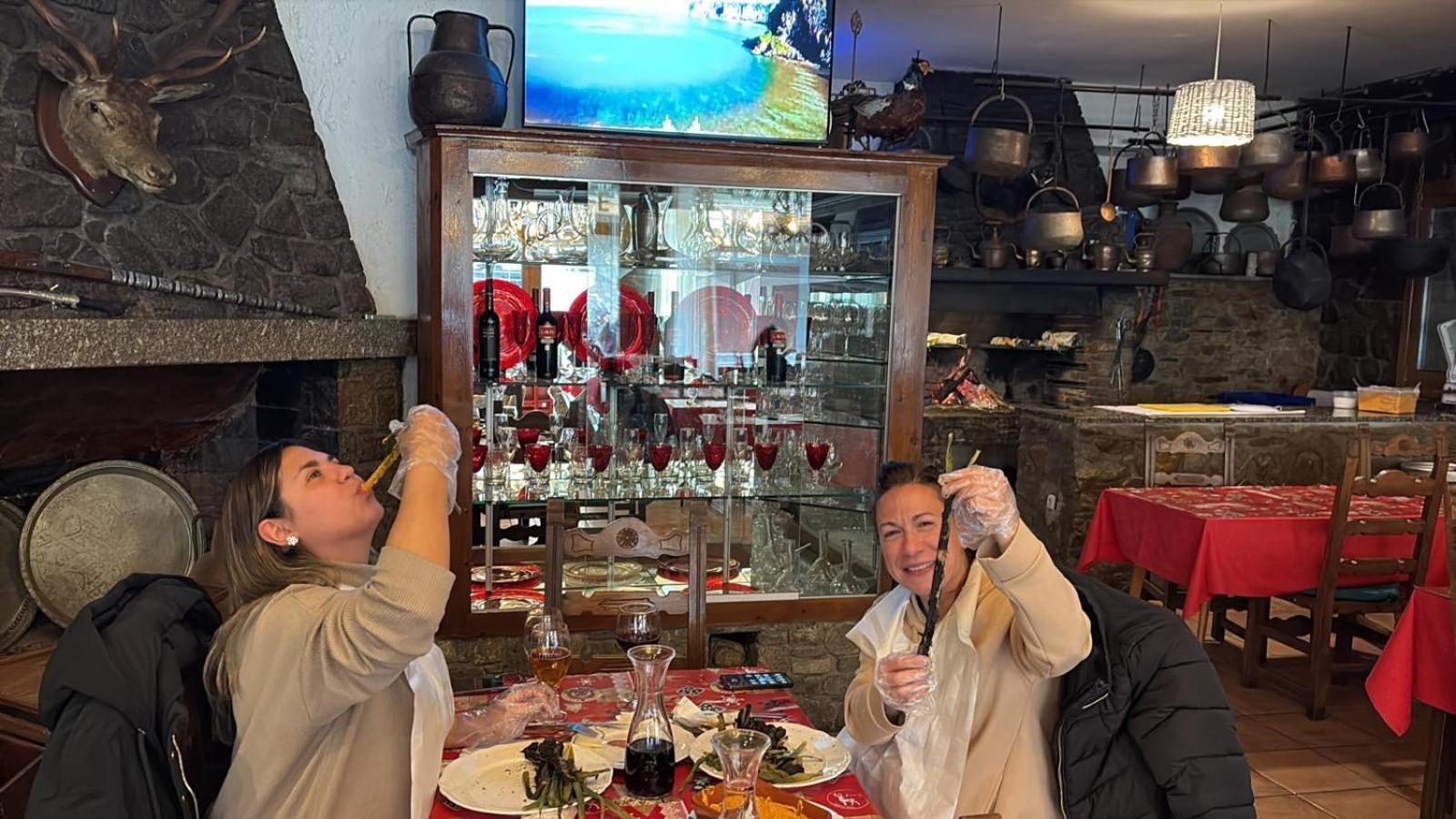 Hotel Valls Valira Os de Civís Eksteriør bilde